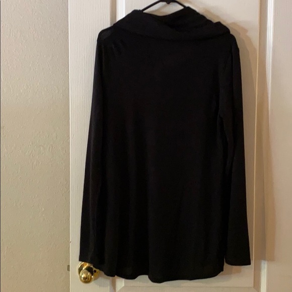 Top - Picture 3 of 6